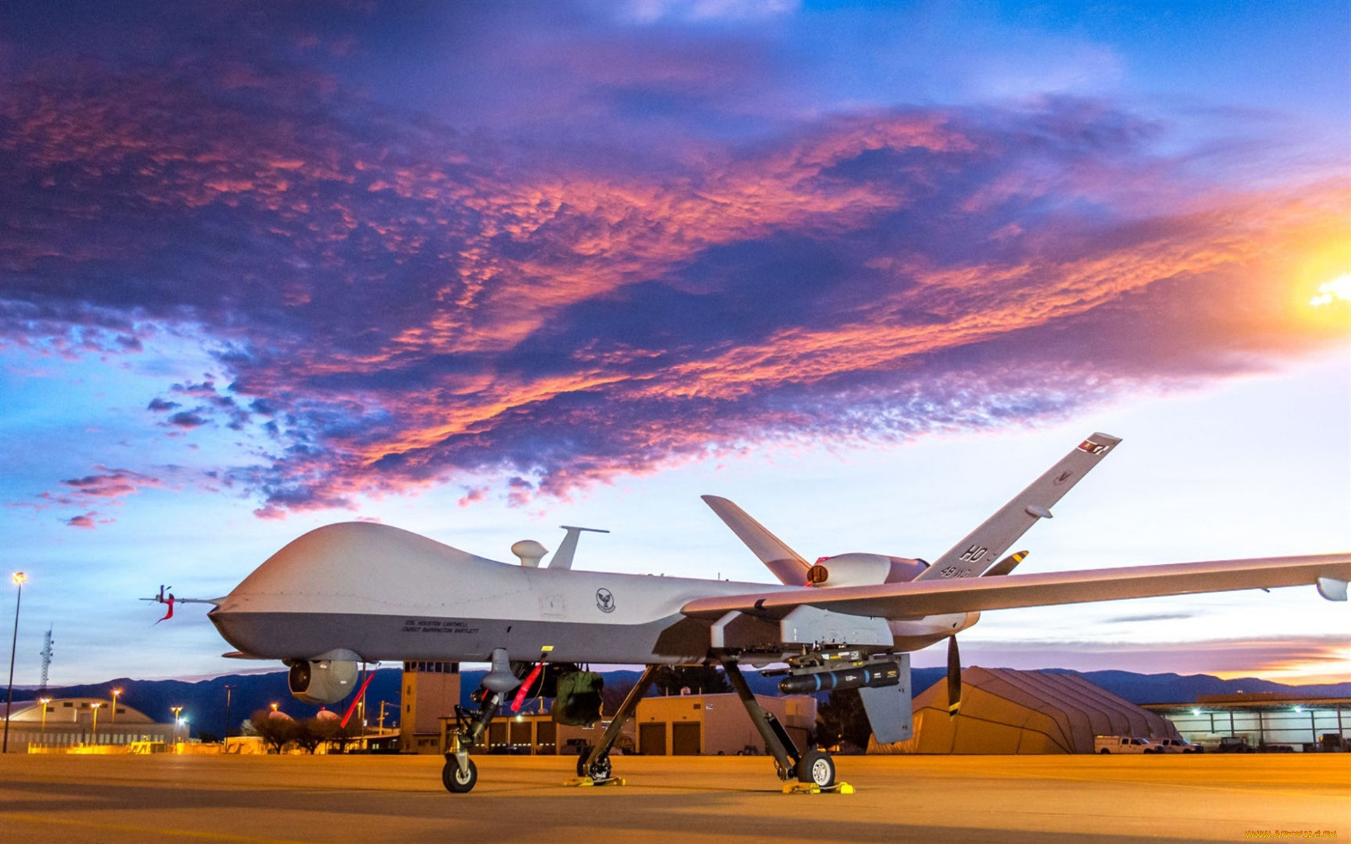 Обои General Atomics MQ-9 Reaper Авиация Дроны, обои для рабочего стола,  фотографии general atomics mq-9 reaper, авиация, другое, бпла, беспилотный,  летательный, аппарат, ввс, сша, аэродром Обои для рабочего стола, скачать  обои картинки